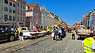 Aufstellen in der Maximilianstraße. (Bild: Dieter Seebach/THW Augsburg)