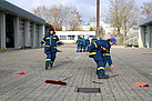 Train the Trainer-Ausbildung Elektrotechnik - Ein kleiner Wettkampf zur Entspannung zwischendurch (Bild: Dieter Seebach/THW Augsburg)