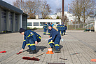 Train the Trainer-Ausbildung Elektrotechnik - Ein kleiner Wettkampf zur Entspannung zwischendurch (Bild: Dieter Seebach/THW Augsburg)