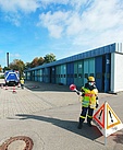 Jugendausbildung: Verkehrsabsicherung (Bild: Dieter Seebach/THW Augsburg)