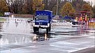 Fahrsicherheitstraining auf dem ADAC-Platz in Augsburg (Filmbild: Ralf Meyer/THW Augsburg)