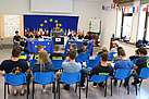 Interessanter Austausch bei der Podiumsdiskussion (Bild: Dieter Seebach/THW Augsburg)