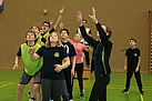 Volle Konzentration - Unsere 2. Mannschaft (rechts) bei ihrem Auftaktspiel (Bild: THW-Jugend Augsburg)